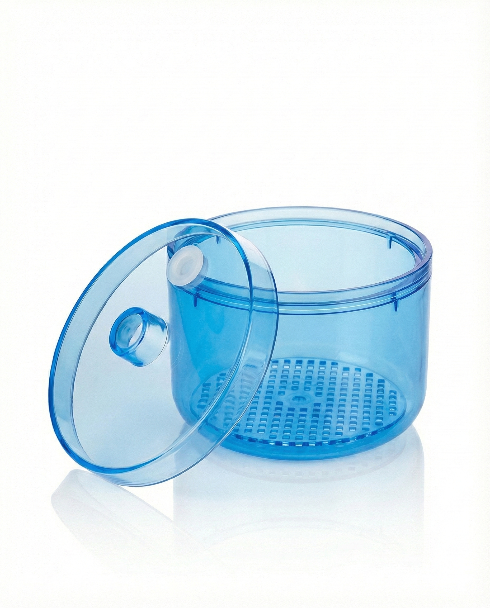 Transparent blue disinfection container for lash tools and silicone lamination shields, professional lash hygiene accessory
